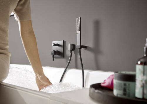 Hansgrohe Rainfinity Baton El Duşu Mat Siyah 26866670 - 3