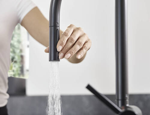 Hansgrohe Talis M54 Eviye Bataryası Çekilebilir el duşu 2 Akışlı Mat Siyah 72800670 - 4